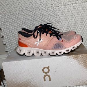 ON Cloud X3 Rose/Sand size 6 NWT